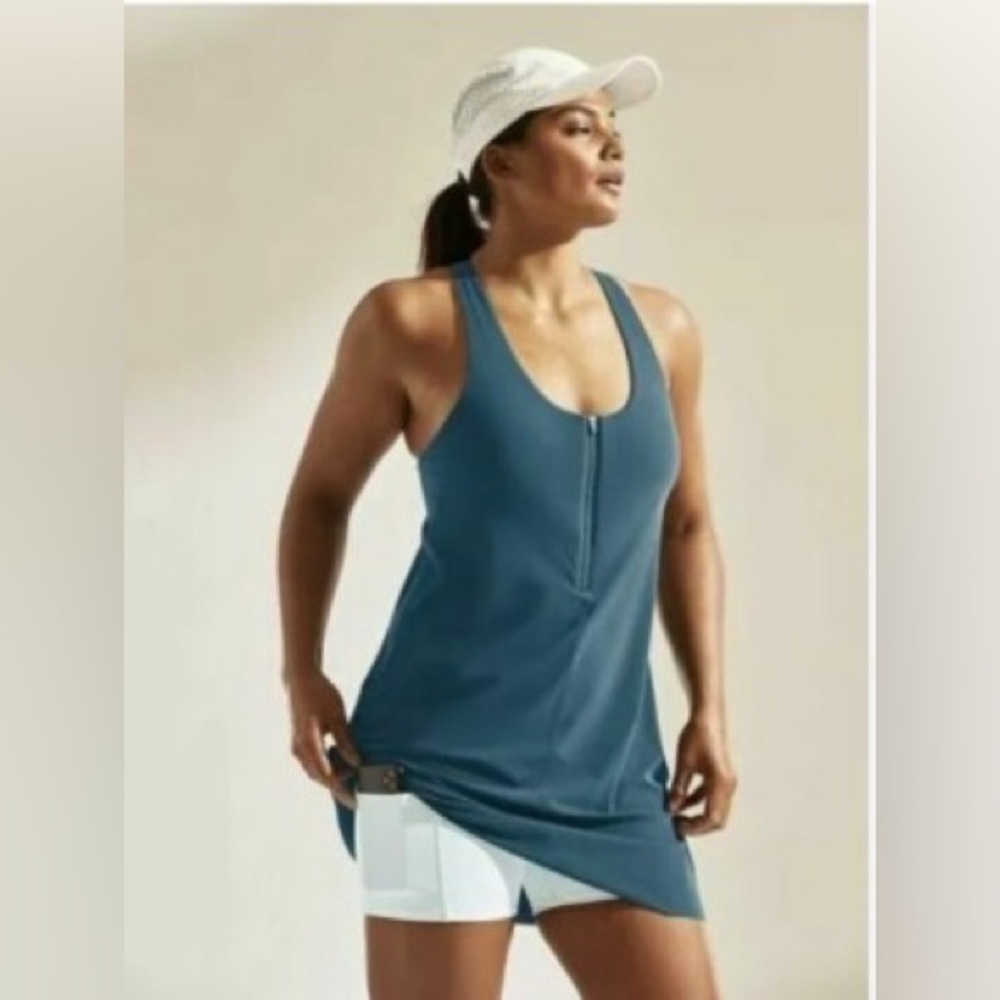 Athleta Women’s Ultimate 2 in 1 Support Skort Dress Green and Blue Size Medium